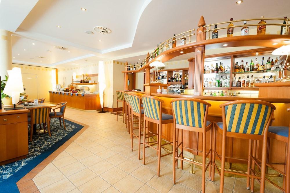 Hotel Partner وارسو المظهر الخارجي الصورة